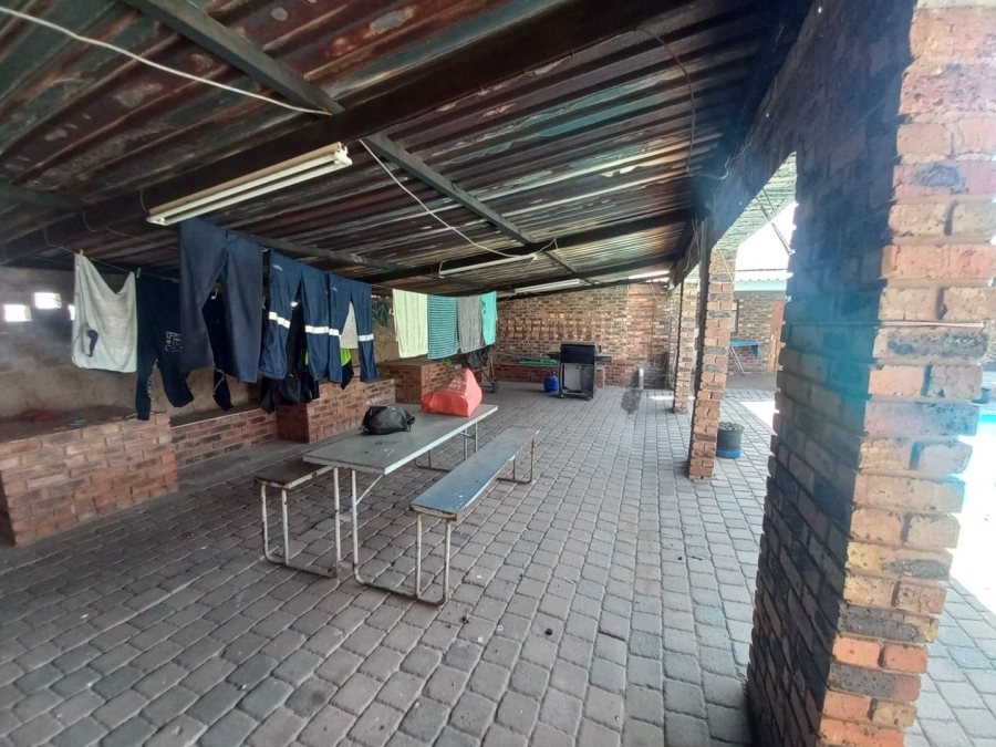 7 Bedroom Property for Sale in Vaal Power A H Free State